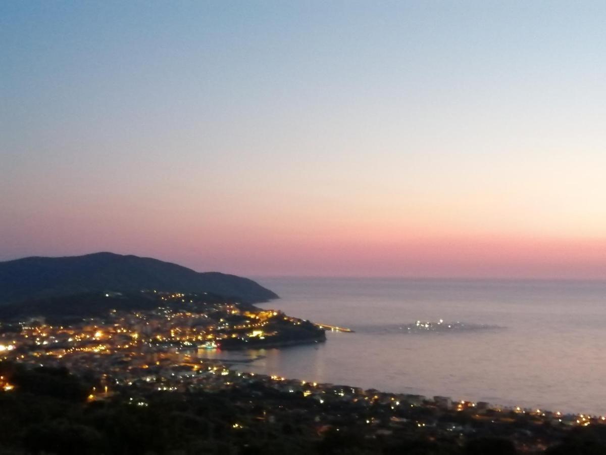 Una Terrazza Sul Mare 阿格罗波利 外观 照片