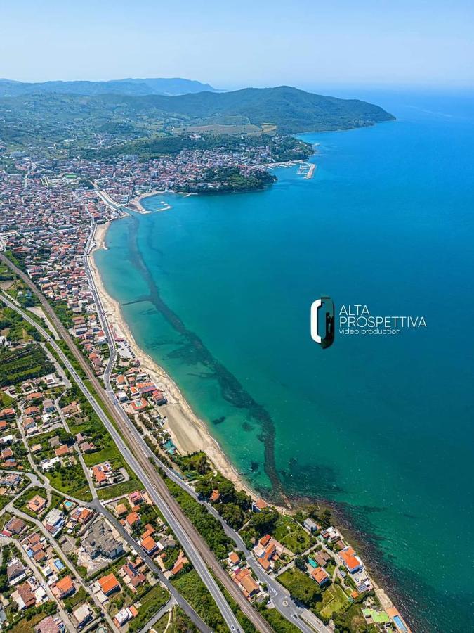 Una Terrazza Sul Mare 阿格罗波利 外观 照片
